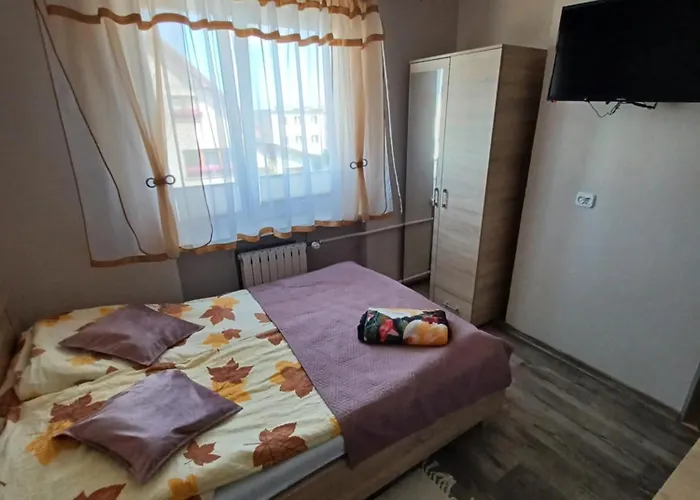 Pod Osemka 3* מיילנו