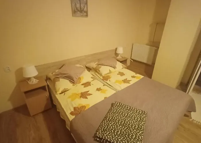 Pod Osemka בית הארחה מיילנו